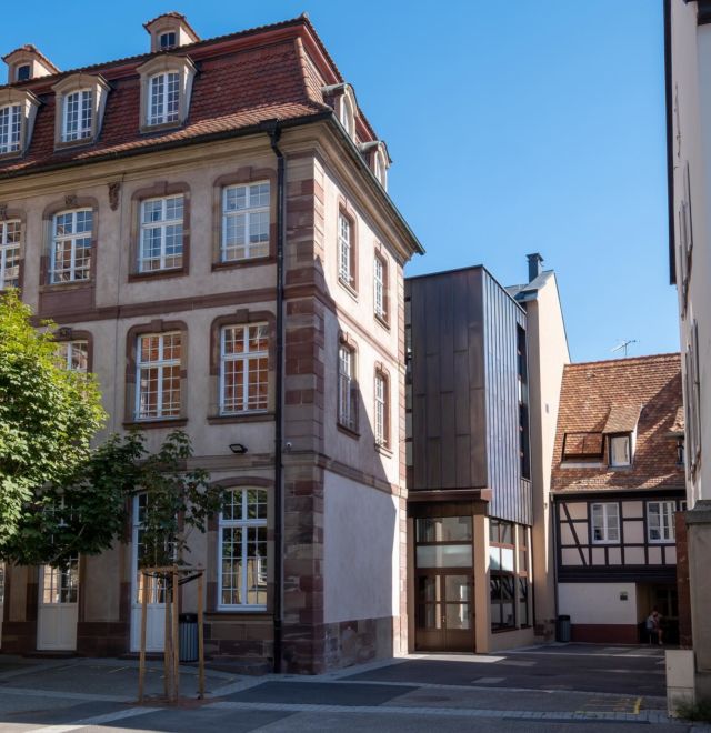 #architecture #rehabilitation #strasbourg #reconversion #erp #ecole #enseignement #design #artisan #batiment #site #classe #monument #historique